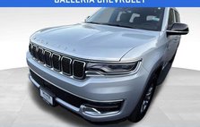 2023 Jeep Wagoneer Base