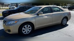 2010 Toyota Camry LE 6-Spd AT