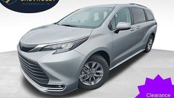2024 Toyota Sienna XLE