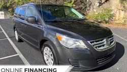 2012 Volkswagen Routan SE