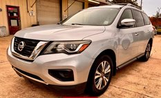 2020 Nissan Pathfinder S