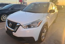2020 Nissan Kicks S