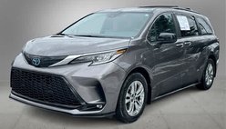 2022 Toyota Sienna XSE 7-Passenger