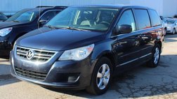 2009 Volkswagen Routan SE