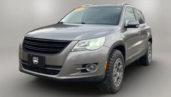 2009 Volkswagen Tiguan SE AWD 4Motion
