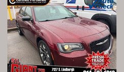 2018 Chrysler 300 Touring
