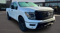 2023 Nissan Titan SV