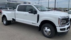 2025 Ford Super Duty F-350 Platinum