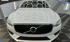 2020 Volvo XC60 T5 Momentum