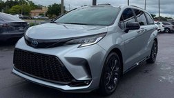 2025 Toyota Sienna XSE 7-Passenger