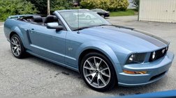 2005 Ford Mustang GT Premium