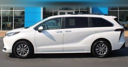 2023 Toyota Sienna XLE 7-Passenger