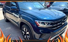 2022 Volkswagen Atlas Cross Sport SE 4Motion