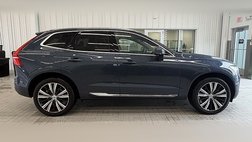 2023 Volvo XC60 B5 Ultimate Bright Theme
