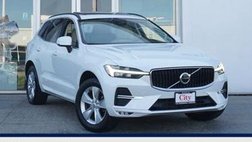 2022 Volvo XC60 B5 Momentum