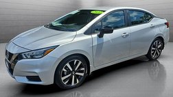 2022 Nissan Versa SR