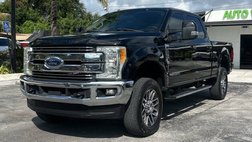 2017 Ford Super Duty F-250 Lariat