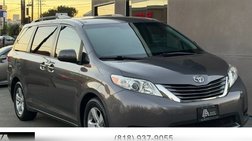 2017 Toyota Sienna LE