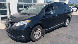 2017 Toyota Sienna XLE