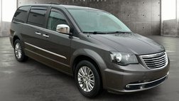2016 Chrysler Town and Country 