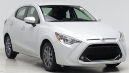 2020 Toyota Yaris LE