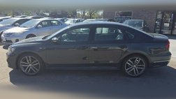 2018 Volkswagen Passat 2.0T R-Line