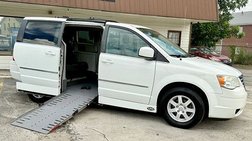 2010 Chrysler Town and Country Touring