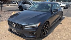 2024 Volvo S60 B5 Plus Dark Theme