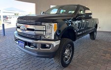 2017 Ford Super Duty F-250 Lariat