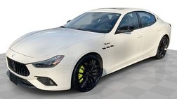 2022 Maserati Ghibli Modena Q4