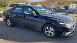 2023 Hyundai Elantra SE
