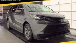 2024 Toyota Sienna LE 8-Passenger
