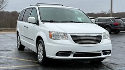 2015 Chrysler Town and Country Touring