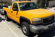 2004 GMC Sierra 2500HD Work Truck