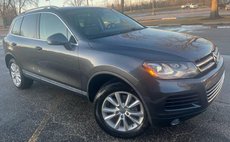 2014 Volkswagen Touareg V6 Sport