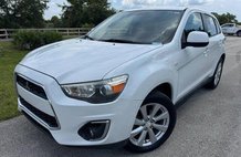 2013 Mitsubishi Outlander Sport ES