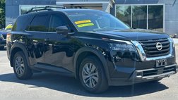 2024 Nissan Pathfinder SV