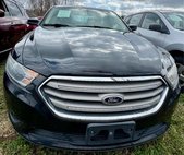 2015 Ford Taurus SE