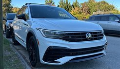 2022 Volkswagen Tiguan SE R-Line Black