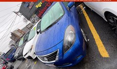 2012 Nissan Versa SV