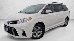 2019 Toyota Sienna LE