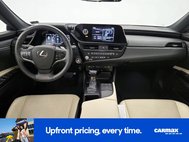 2022 Lexus ES 250 Base