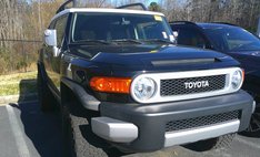 2014 Toyota FJ Cruiser Base