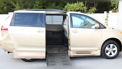 2013 Toyota Sienna LE