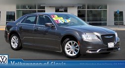 2023 Chrysler 300 Touring