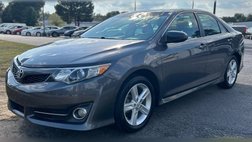 2014 Toyota Camry SE