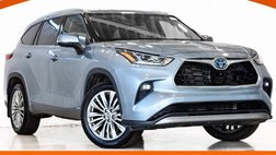 2023 Toyota Highlander Hybrid Platinum
