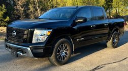 2021 Nissan Titan SV