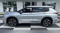 2023 Mitsubishi Outlander SEL