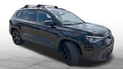 2025 Volkswagen Taos SE Black 4Motion